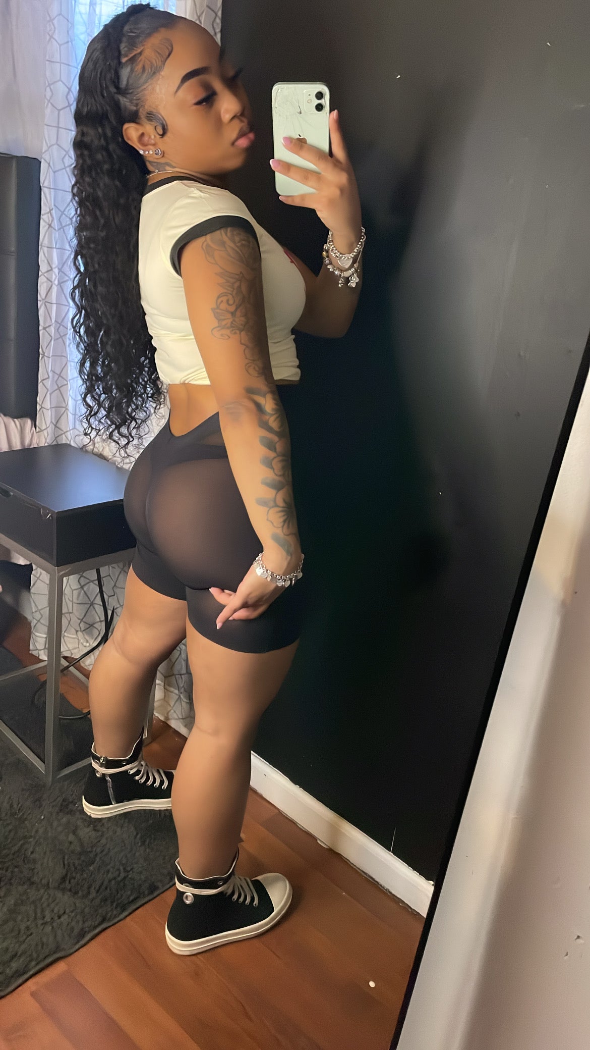 Skims Low Back Mesh Shorts