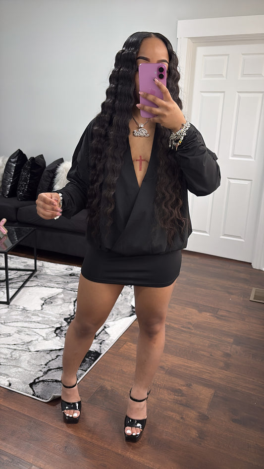 V cut dress